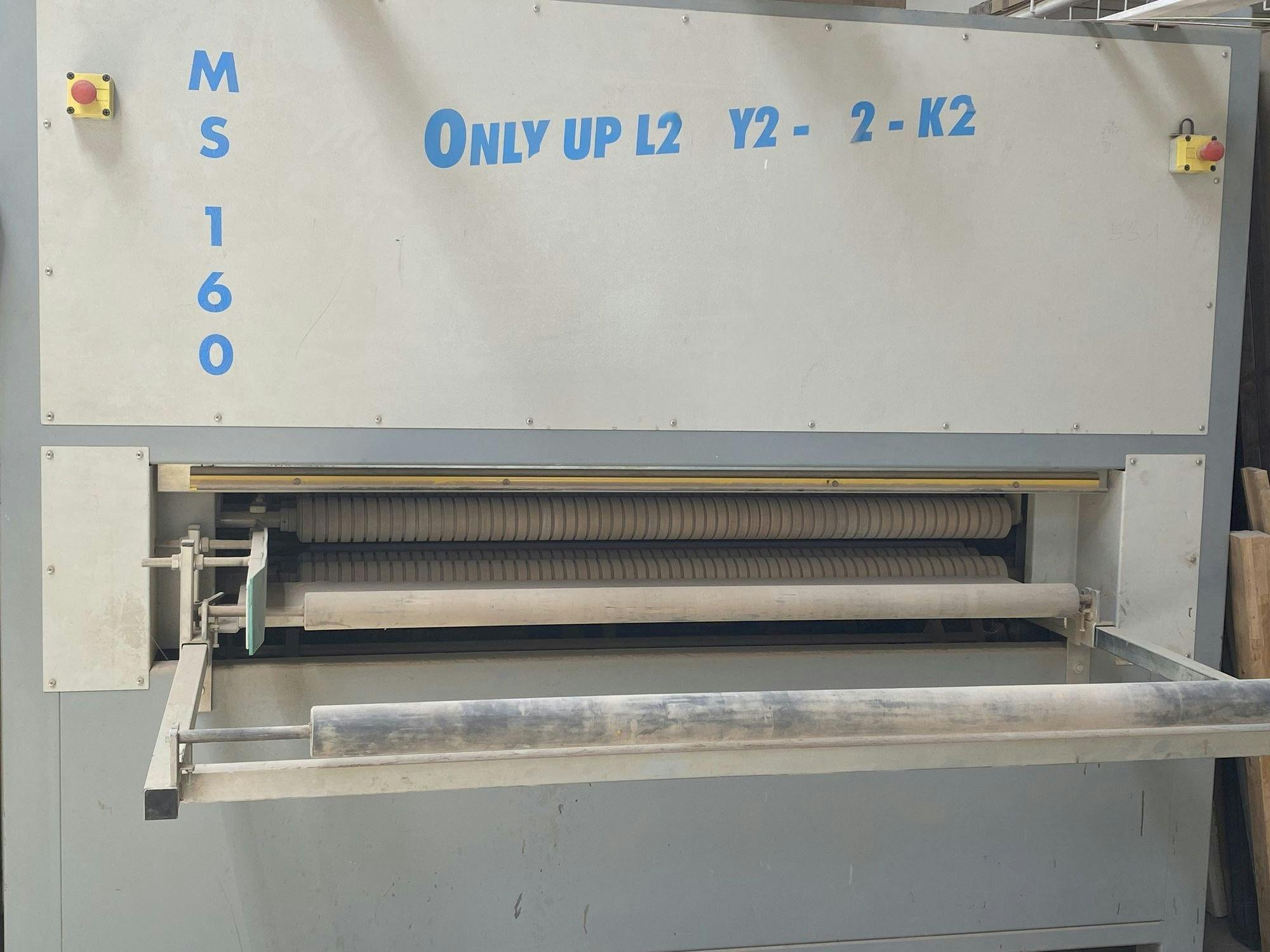 Vista Frontal  da MS 160 ONLY UP L2-Y1-X1-K2  máquina