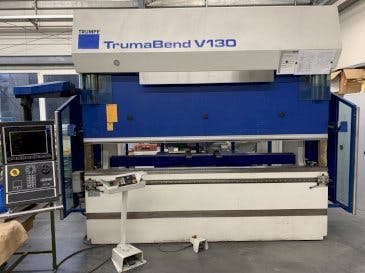 Vista Frontal  da Trumpf TrumaBend V130X  máquina