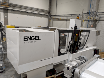Vista Frontal  da Engel e-motion 170/50 TL  máquina