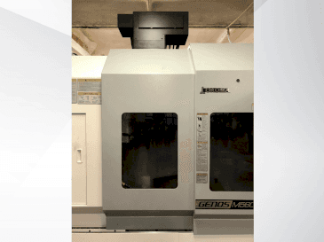 Vista Frontal  da Okuma Genos M569 –V8  máquina