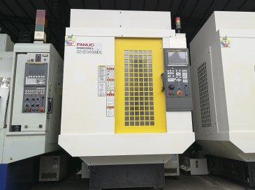 Vista Frontal  da FANUC α-D14MiA  máquina